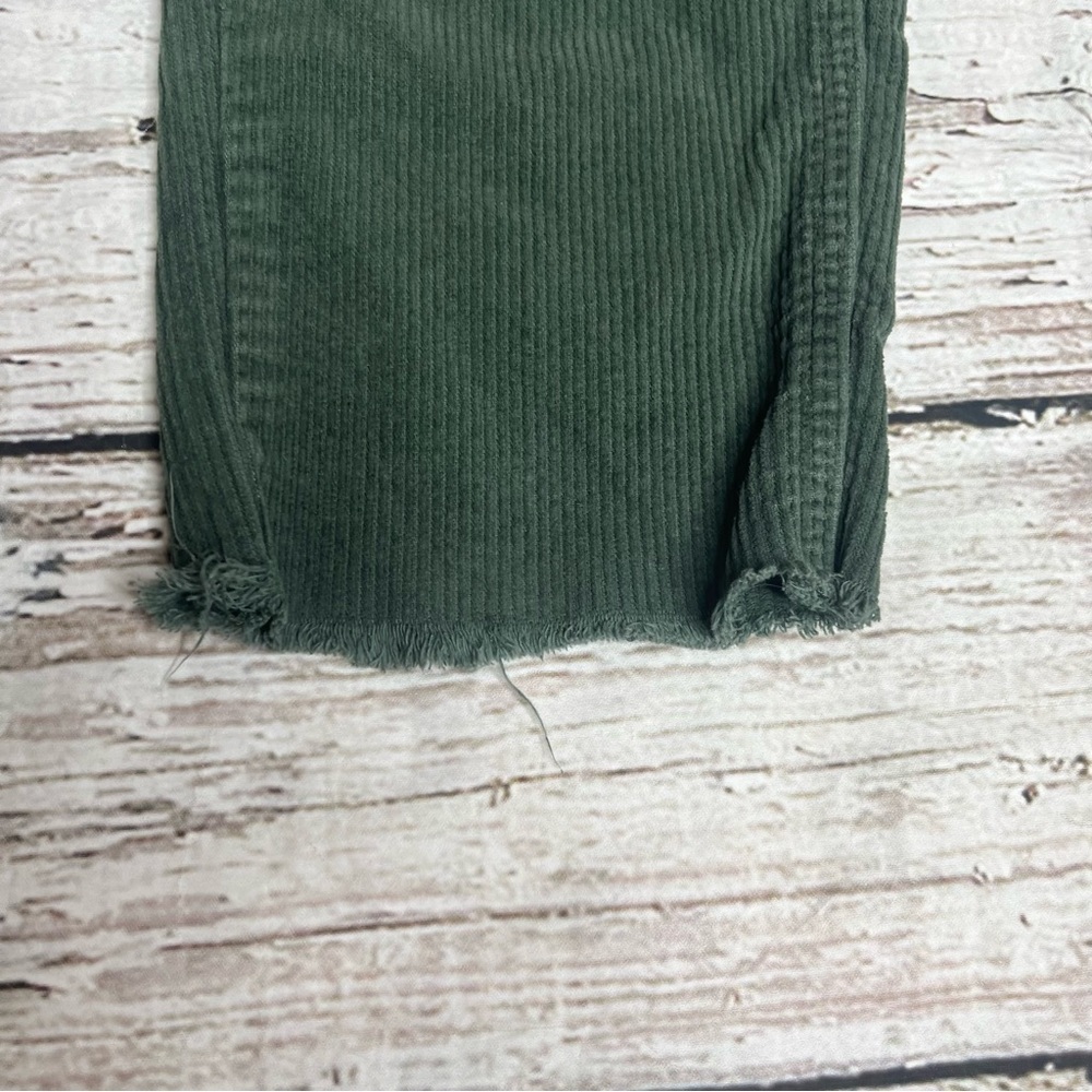 BDG Mom High Rise Corduroy Jean Size 27 - Picture 7 of 10